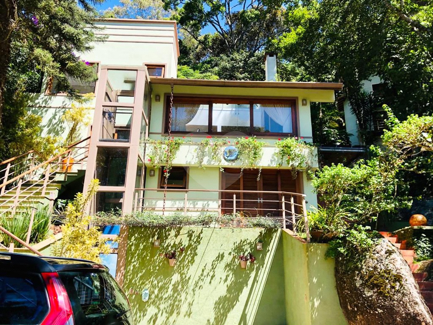 Casa à venda com 4 quartos, sendo 3 suítes, em Residencial Parque Itapetinga, Atibaia, SP