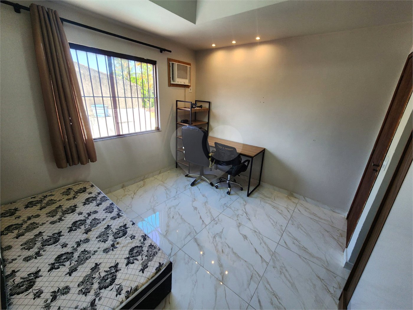 Apartamento à venda com 2 quartos em Pedra de Guaratiba, Rio de Janeiro, RJ