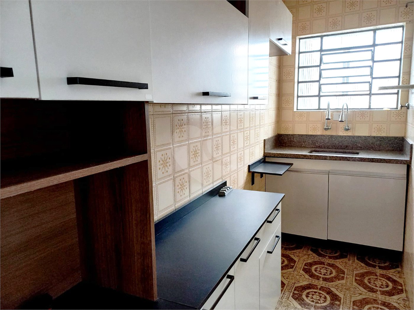 Sobrado à venda com 2 quartos em Vila Anglo Brasileira, São Paulo, SP