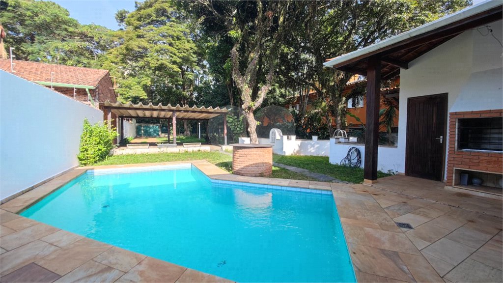 Terreno à venda com 1 suíte em Interlagos, São Paulo, SP