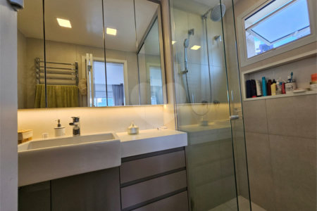 Apartamento à venda com 3 suítes em Chácara Santo Antônio, São Paulo, SP