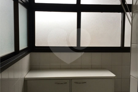 Apartamento à venda com 2 quartos, sendo 1 suíte, em Vila Pompéia, São Paulo, SP
