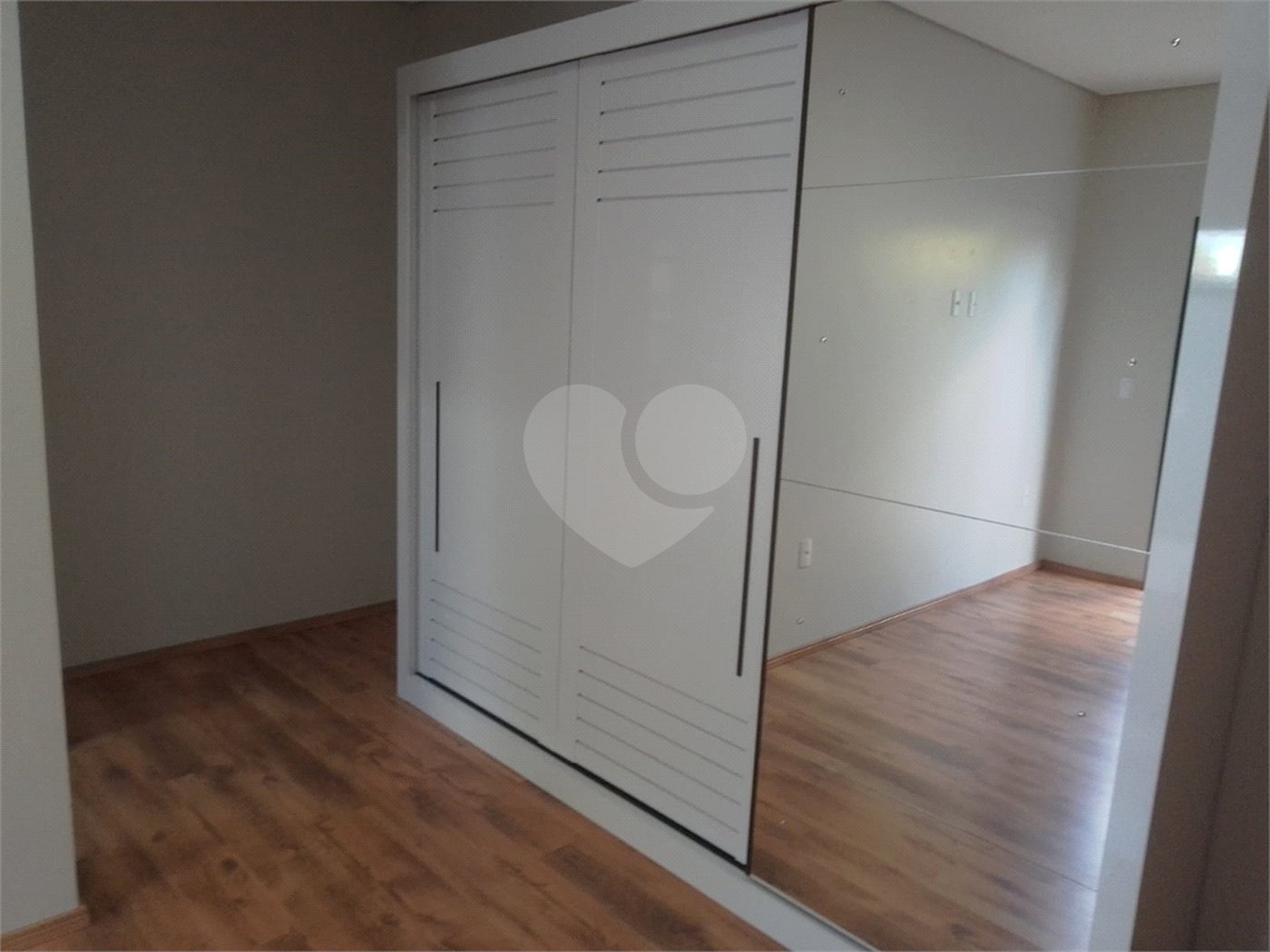 Casa à venda com 3 suítes no condomínio Villa dos Inglezes, Sorocaba - SP