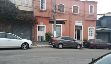 Casa à venda com 6 quartos, sendo 2 suítes,  em Vila Monumento, São Paulo, SP
