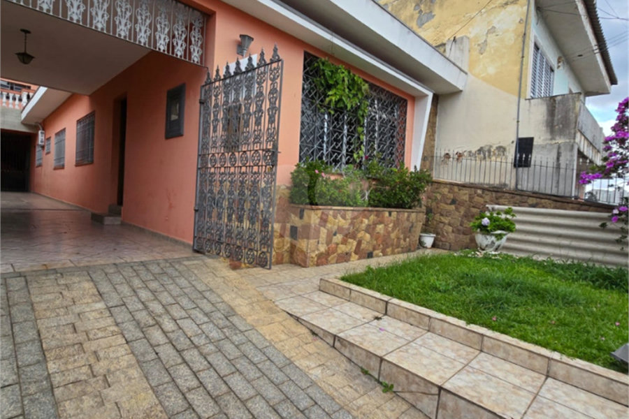 Casa à venda com 3 quartos, sendo 1 suíte, em Vila Pereira Cerca, São Paulo, SP