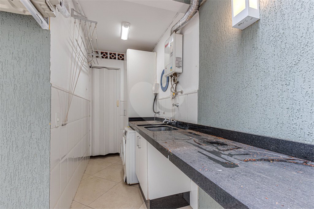 Sobrado à venda com 2 quartos, sendo 1 suíte, em Alto da Boa Vista, São Paulo, SP