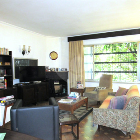 Casa à venda com 3 quartos em Moema, São Paulo, SP