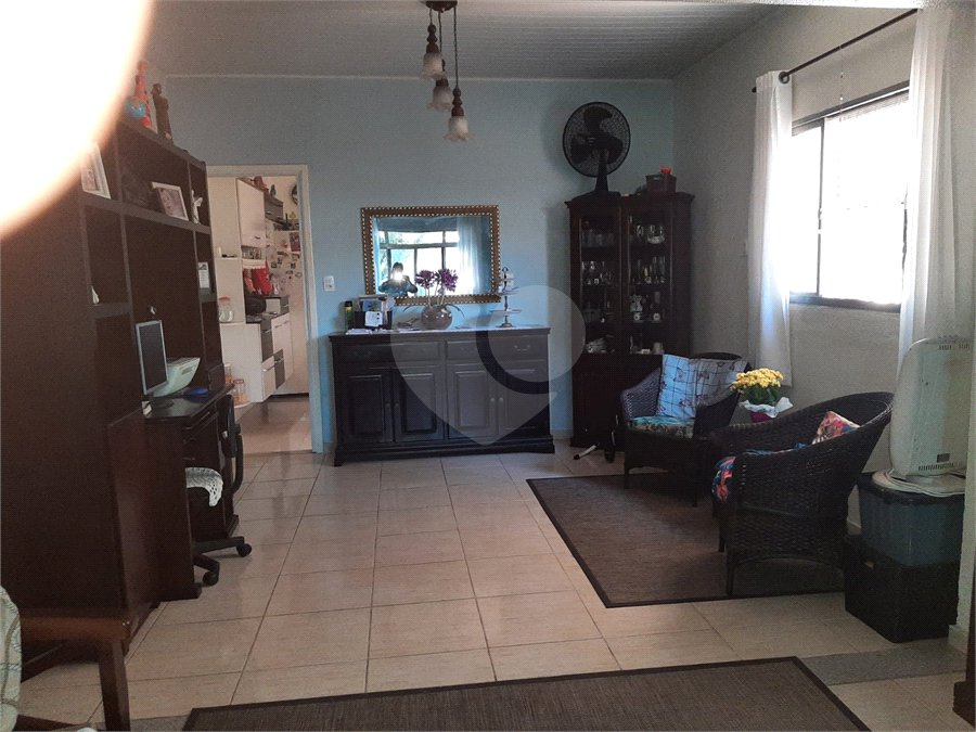 Casa à venda com 2 quartos, sendo 1 suíte,  em Vila Helena, Jundiaí, SP