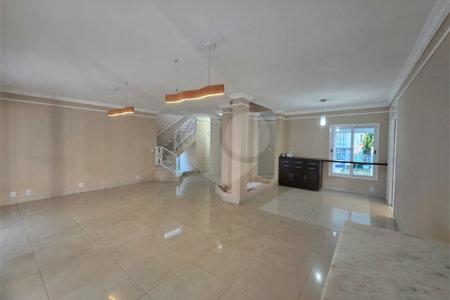 Casa à venda ou para alugar com 3 suítes no condomínio Villagio Capriccio, Louveira - SP