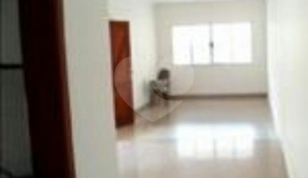 Sobrado à venda com 4 quartos, sendo 2 suítes,  em Vila Sônia, São Paulo, SP