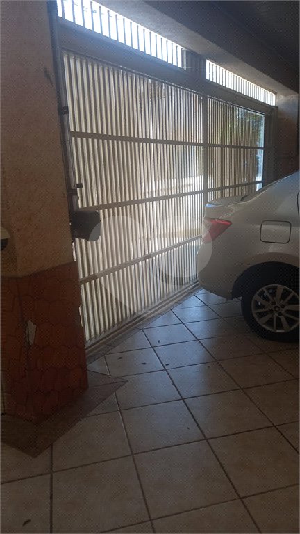 Casa à venda com 5 quartos, sendo 2 suítes, em Jardim Santa Clara, Guarulhos, SP