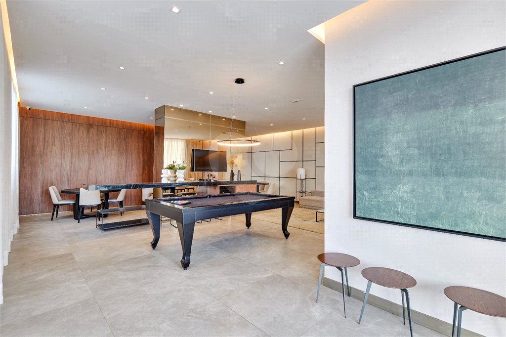 Apartamento à venda com 3 quartos, sendo 2 suítes, em Santo Amaro, São Paulo, SP