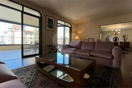 Apartamento à venda com 4 quartos, sendo 3 suítes, em Itaim Bibi, São Paulo, SP