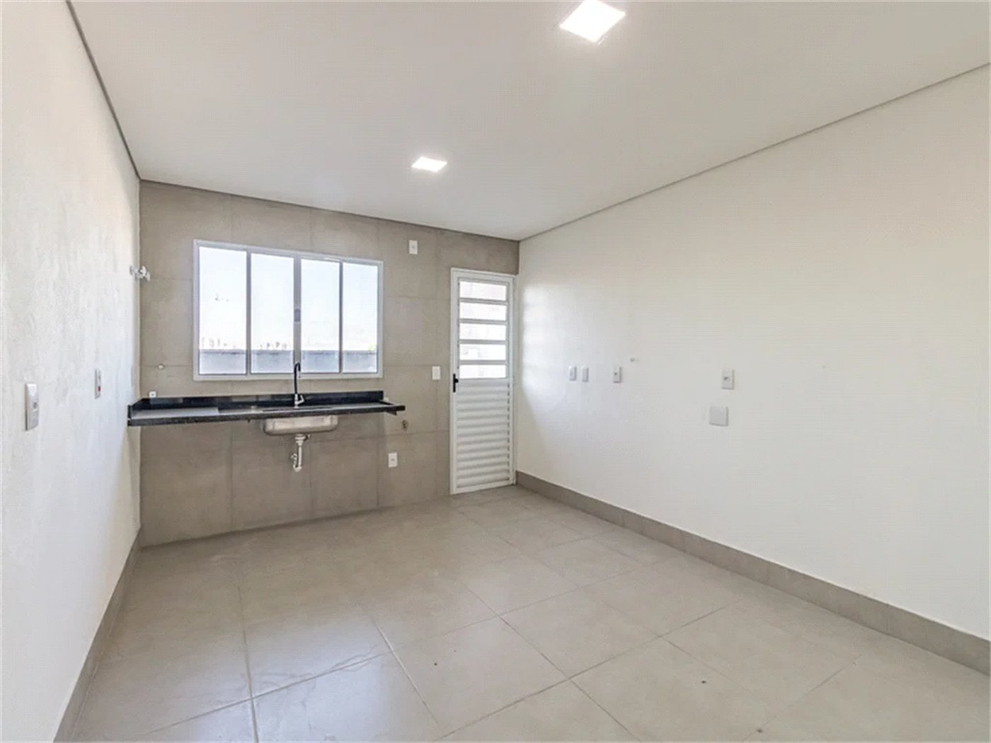 Casa à venda com 2 suítes em Jardim das Vertentes, São Paulo, SP