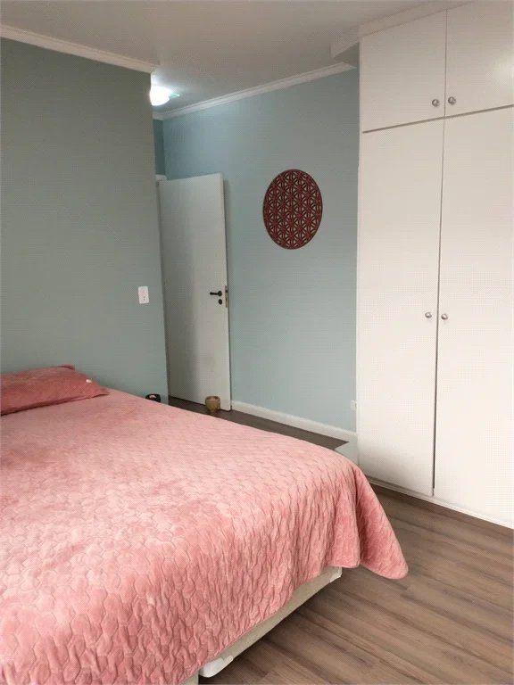 Sobrado à venda com 3 quartos, sendo 1 suíte, em Vila Ipojuca, São Paulo, SP