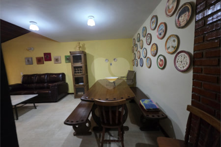 Casa à venda com 4 quartos, sendo 2 suítes, em Geribá, Armação dos Búzios, RJ