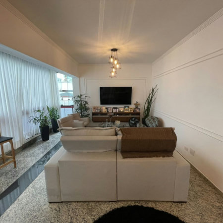 Apartamento 3 dormitórios com 2 suítes, 2 vagas demarcadas, no Embaré, Santos