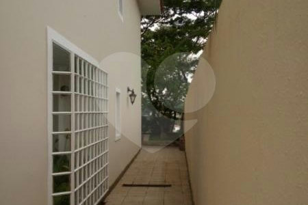 Casa à venda com 4 quartos, sendo 3 suítes, em Jardim Leonor, São Paulo, SP