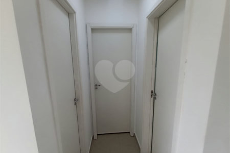Apartamento à venda com 2 quartos em Vila Regina, Itapetininga, SP