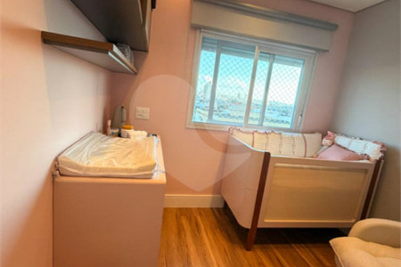 Apartamento à venda com 3 quartos, sendo 1 suíte,  em Vila Mogilar, Mogi das Cruzes, SP