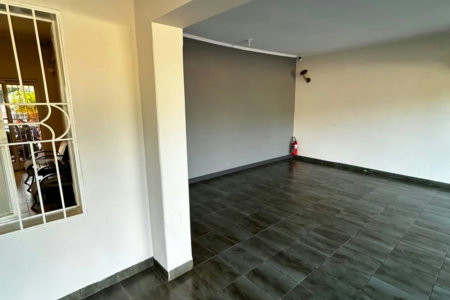 Casa à venda com 3 quartos, sendo 1 suíte,  em Vila Nova, Três Lagoas, MS
