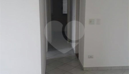 Apartamento à venda com 3 quartos, sendo 1 suíte,  em Vila Gustavo, São Paulo, SP