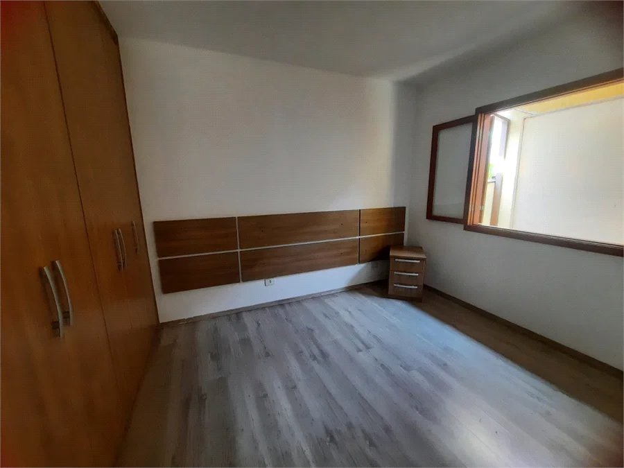 Casa para alugar com 3 quartos, sendo 1 suíte, no condomínio Residencial Sol Francisco, São Paulo - SP