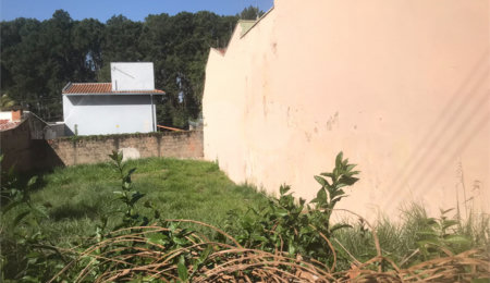 Terreno à venda em Residencial Samambaia, São Carlos, SP