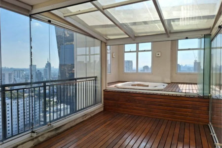 Cobertura à venda com 2 quartos, sendo 1 suíte, em Pinheiros, São Paulo, SP