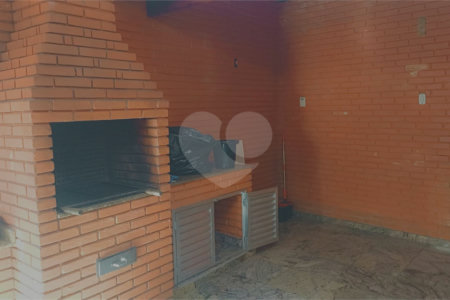Sobrado à venda com 3 quartos em Bonfim, Osasco, SP