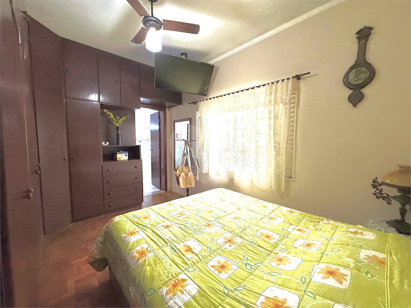 Chácara à venda com 5 quartos, sendo 2 suítes, em Ipanema do Meio, Sorocaba, SP