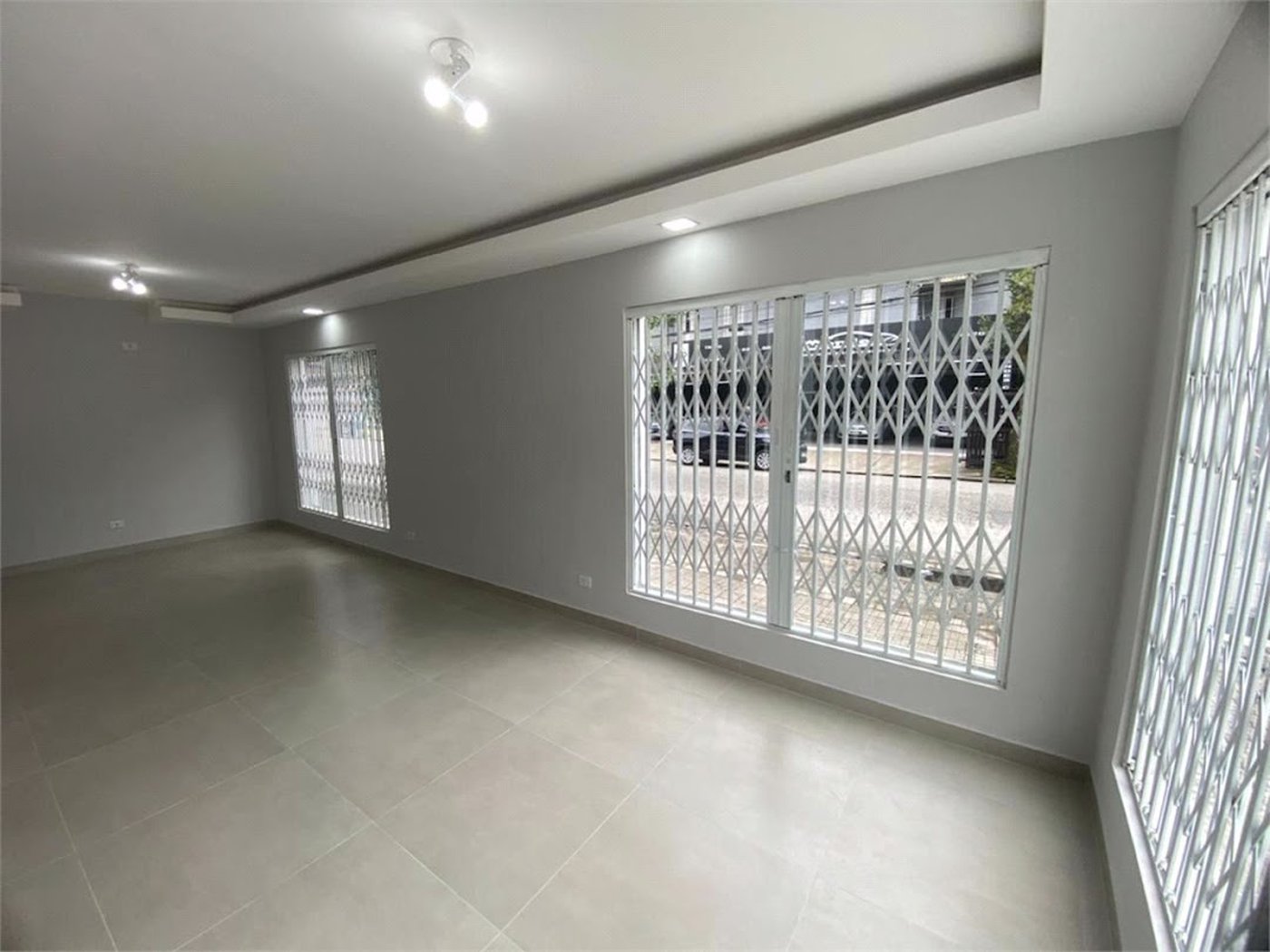 Casa Comercial para locação, Vila Mathias, Santos - CA0415.