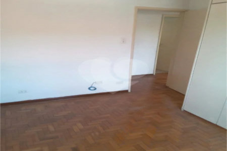 Sobrado à venda com 3 quartos em Planalto Paulista, São Paulo, SP