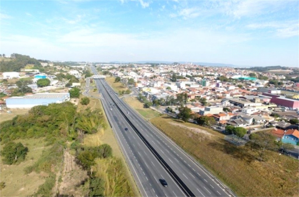 Terreno à venda em Guembé, Louveira, SP