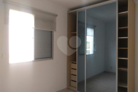 Apartamento à venda com 2 quartos, sendo 1 suíte,  em Vila Santana, Mogi das Cruzes, SP