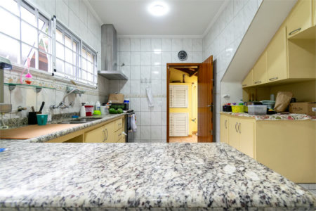 Casa à venda com 3 quartos, sendo 1 suíte,  em Vila Cordeiro, São Paulo, SP