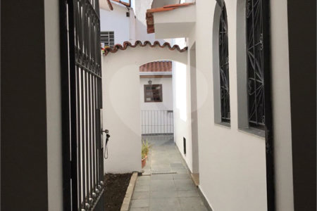 Sobrado à venda com 3 quartos, sendo 1 suíte, em Brooklin, São Paulo, SP