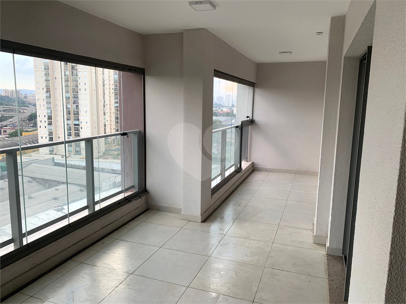 Apartamento à venda com 3 quartos, sendo 1 suíte,  em Vila Leopoldina, São Paulo, SP