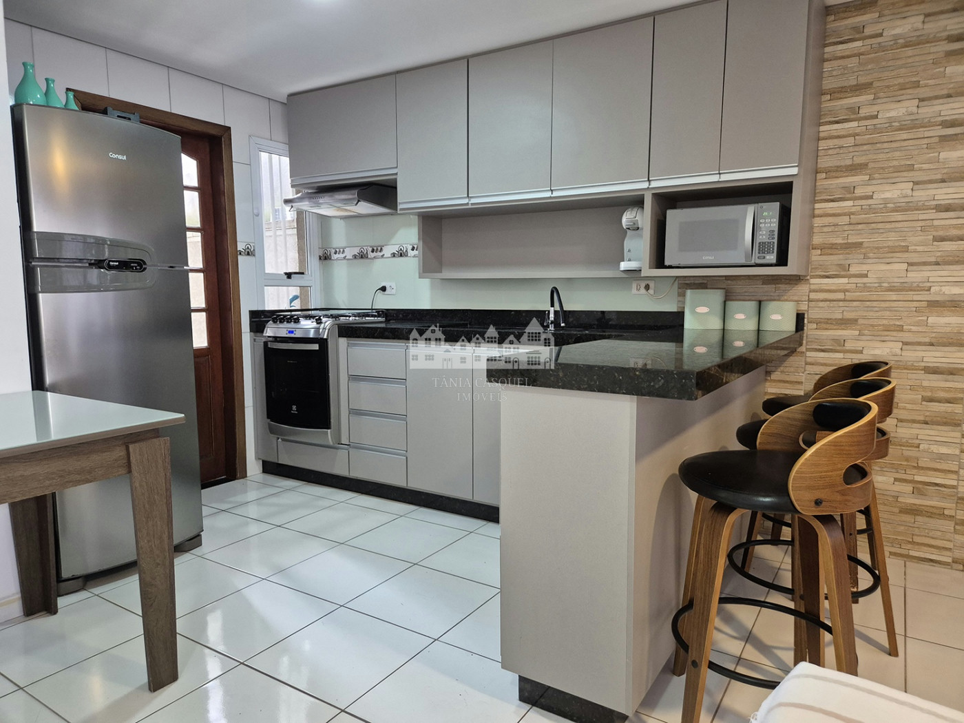 Casa à venda no Bairro Imperial – Atibaia | 2 dormitórios, suíte, 2 vagas e área gourmet