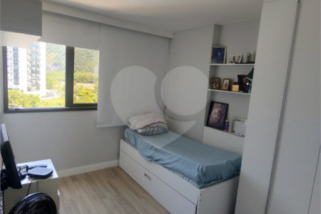 Apartamento à venda com 4 suítes em Camorim, Rio de Janeiro, RJ