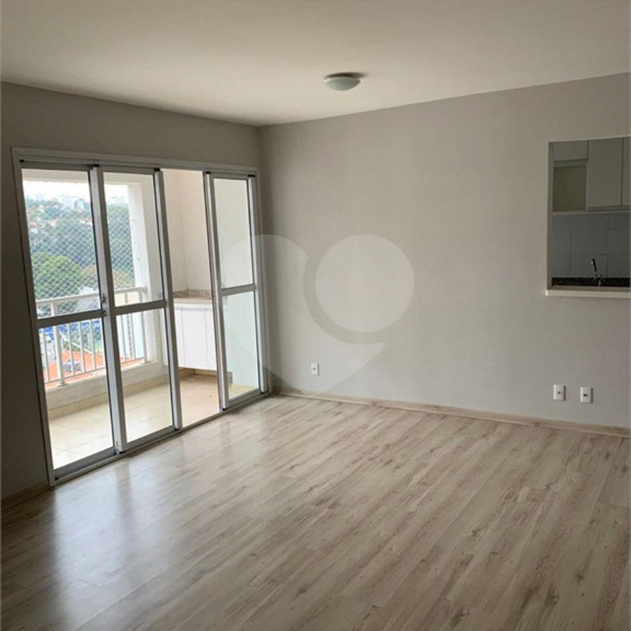 Apartamento à venda com 2 quartos, sendo 1 suíte, em Ferreira, São Paulo, SP