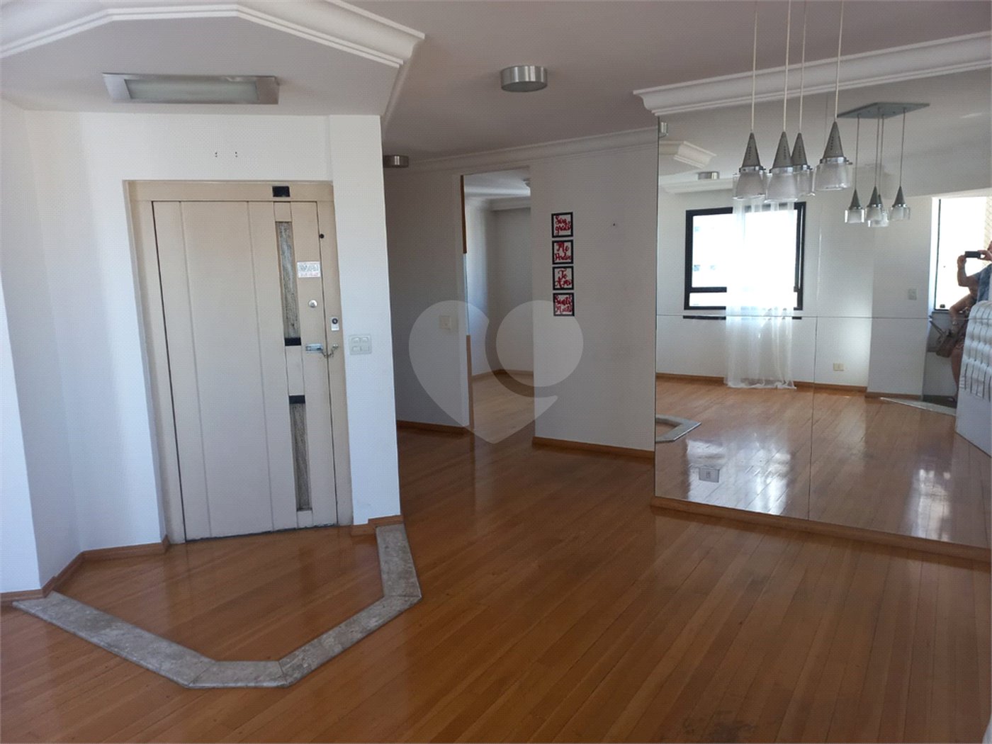 Apartamento à venda com 3 quartos, sendo 2 suítes, em Santana, São Paulo, SP