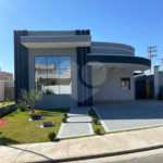 Casa à venda com 3 suítes no condomínio Residencial Maria Dulce, Indaiatuba - SP