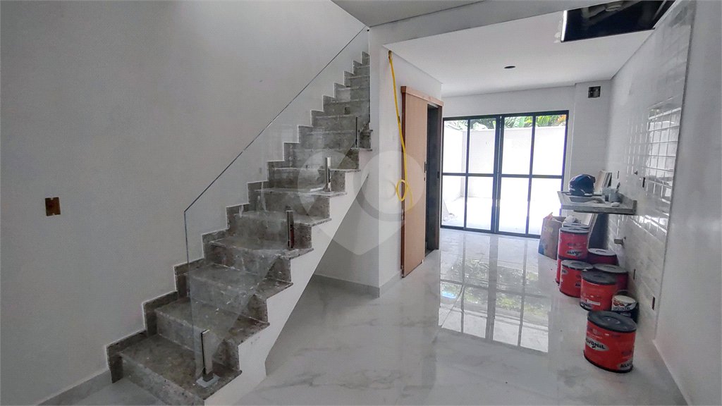 Sobrado à venda com 3 quartos, sendo 1 suíte, em Vila Granada, São Paulo, SP
