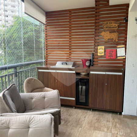 Apartamento à venda com 3 quartos, sendo 1 suíte,  em Vila Regente Feijó, São Paulo, SP