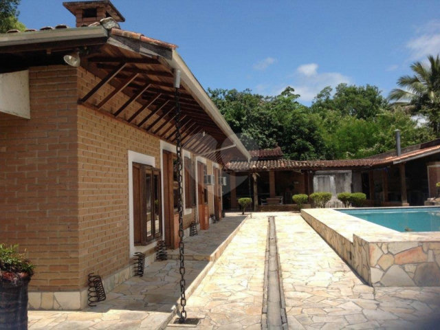Casa à venda com 3 suítes no condomínio Morada do Mar, Caraguatatuba - SP