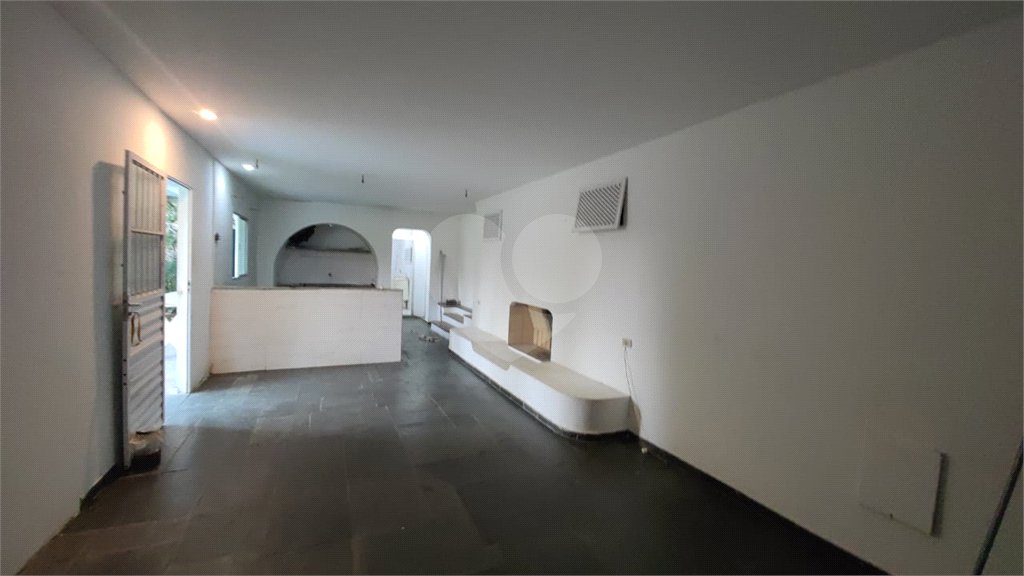 Casa Térrea à venda com 5 quartos, sendo 2 suítes, em Chácara Monte Alegre, São Paulo, SP