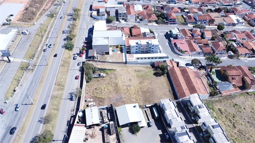 Terreno Plano para Construção ou Investimento – 3.200m² – Frente ao San Michel no bairro Campos Elíseos