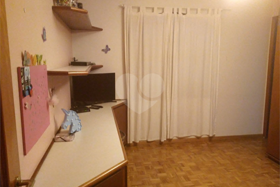 Sobrado à venda com 3 quartos, sendo 1 suíte, em Vila Albertina, São Paulo, SP