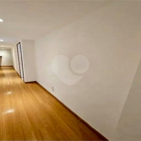 Apartamento à venda com 3 quartos, sendo 1 suíte, em Tijuca, Rio de Janeiro, RJ
